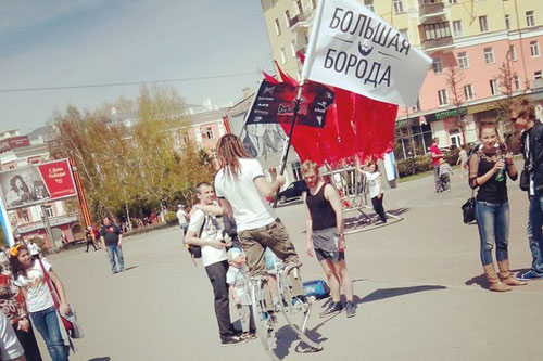 Забег бородачей в Барнауле, 9 мая 2013